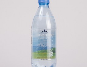 진짜 생수 담은 스파클링 워터입니다.&nbsp;&nbsp;